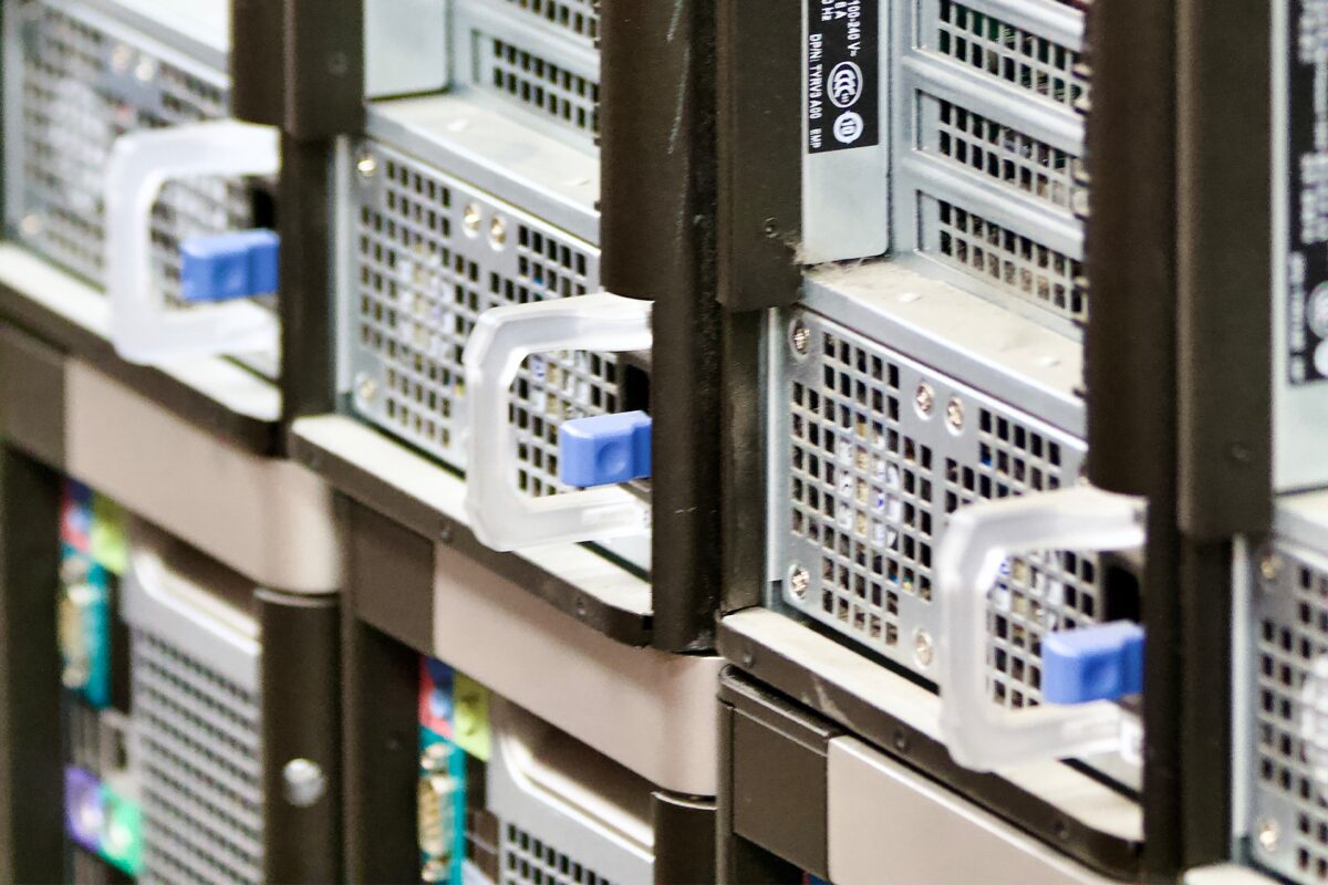 Servers - System Supply Industries Ltd.